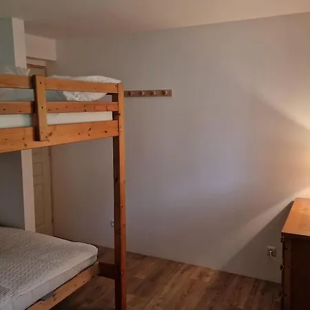 Apartment Ariege, Agreable T2 En Bord De Riviere *